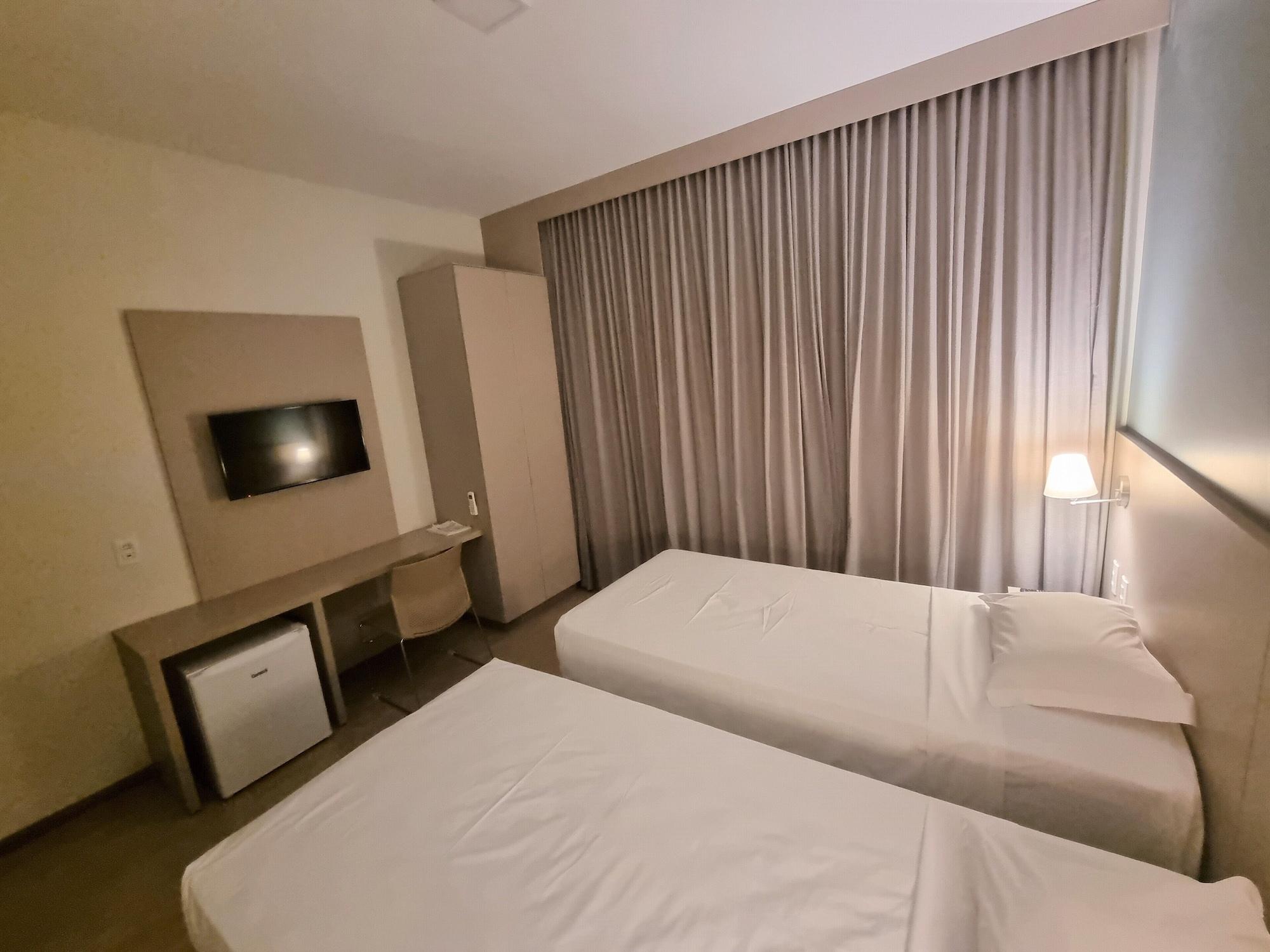 Go Inn Catalão Екстериор снимка